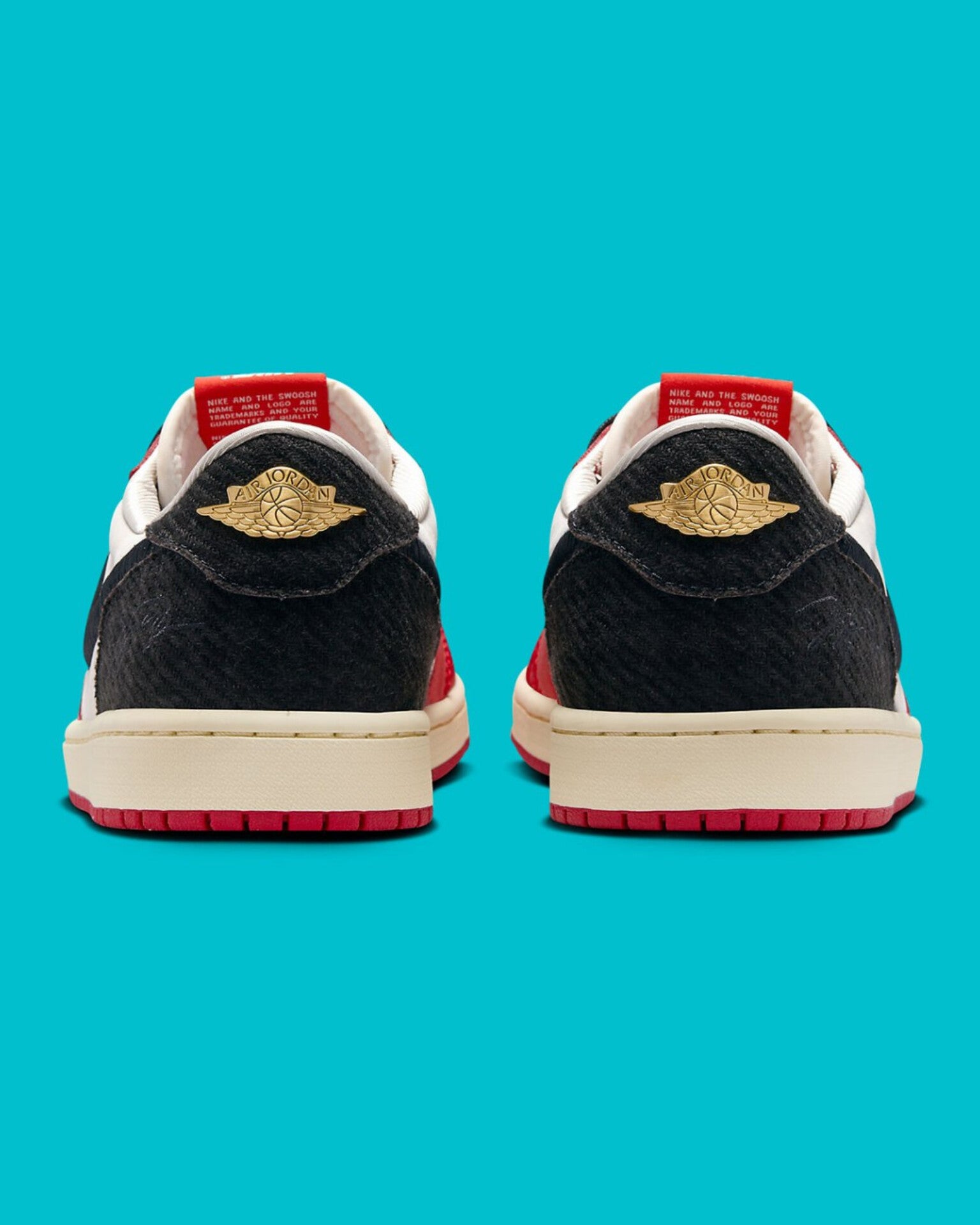 AIR JORDAN RETRO 1 LOW (TROPHY ROOM)