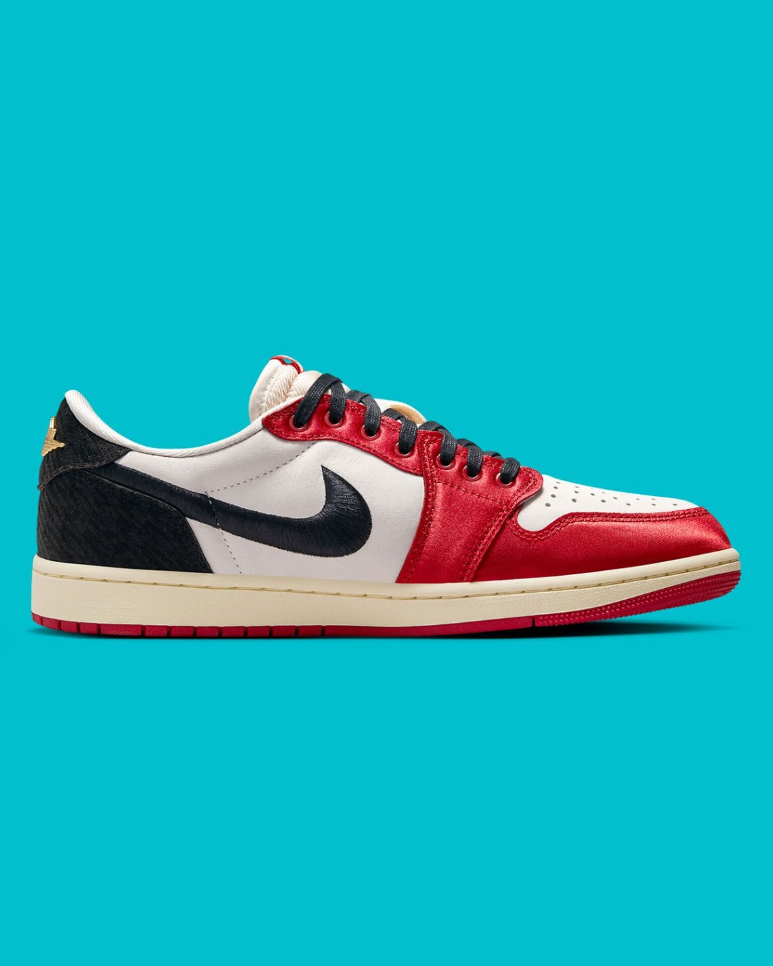 AIR JORDAN RETRO 1 LOW (TROPHY ROOM)