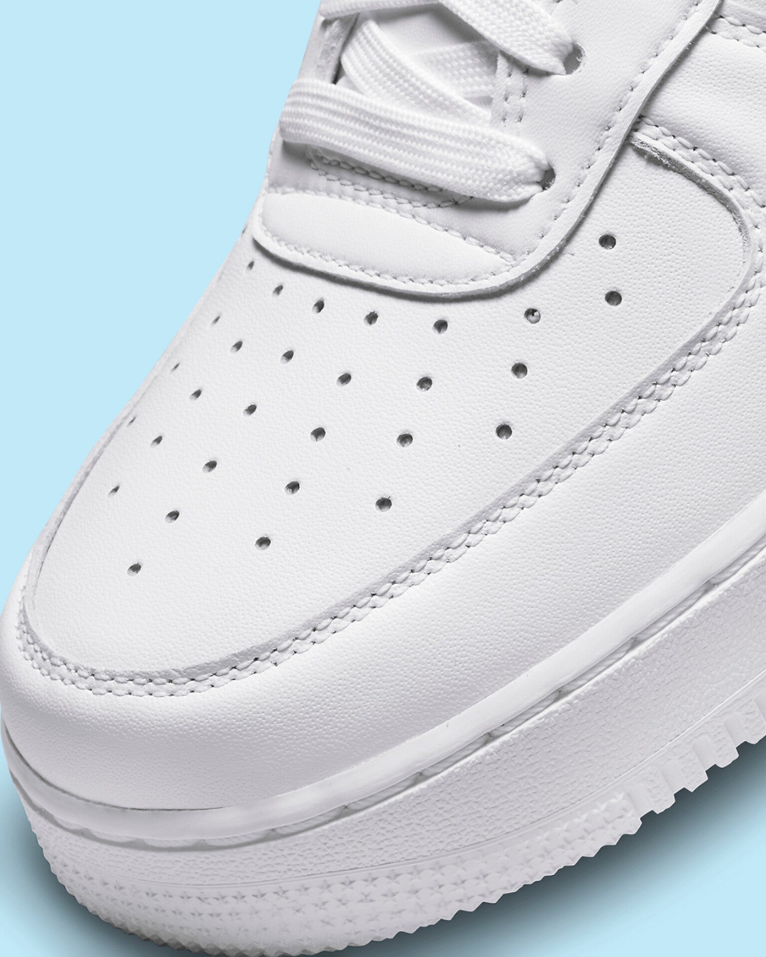 AIR FORCE 1 LOW (WHITE)