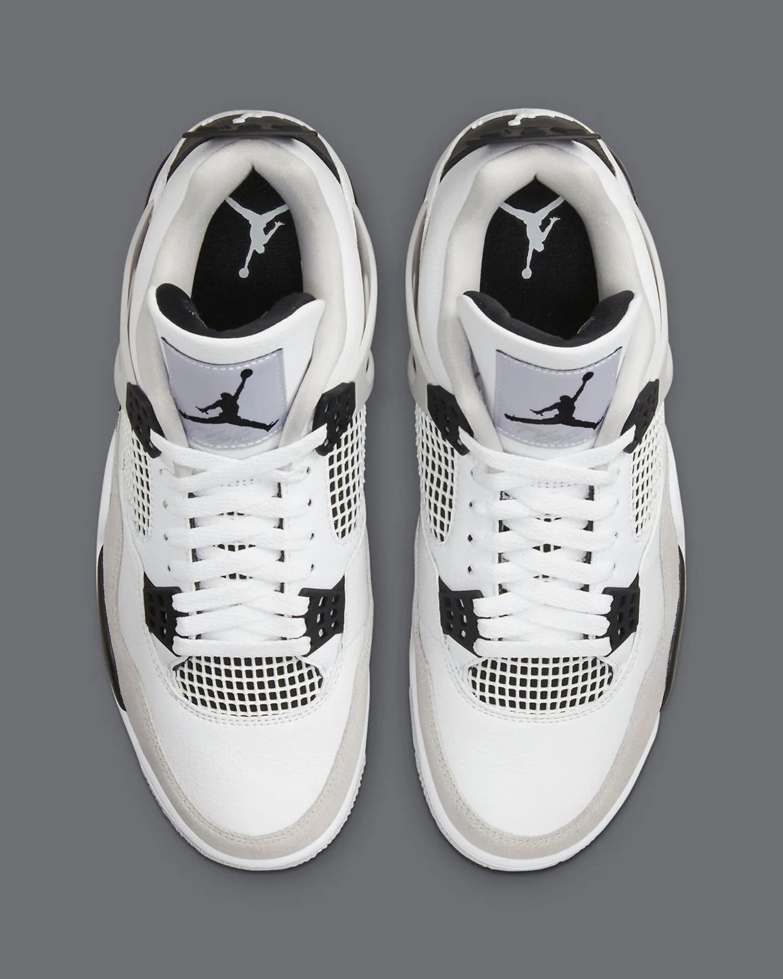 AIR JORDAN RETRO 4 (MILITARY BLACK)