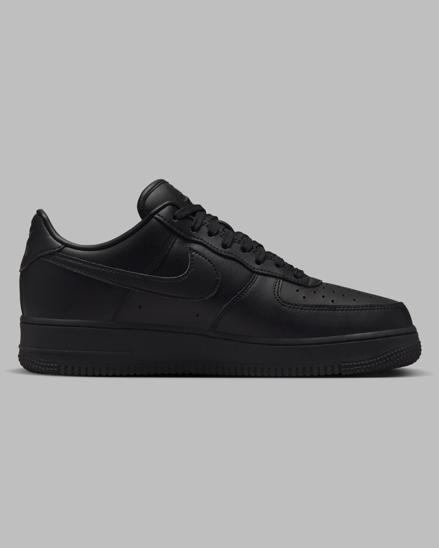 AIR FORCE 1 LOW (BLACK)