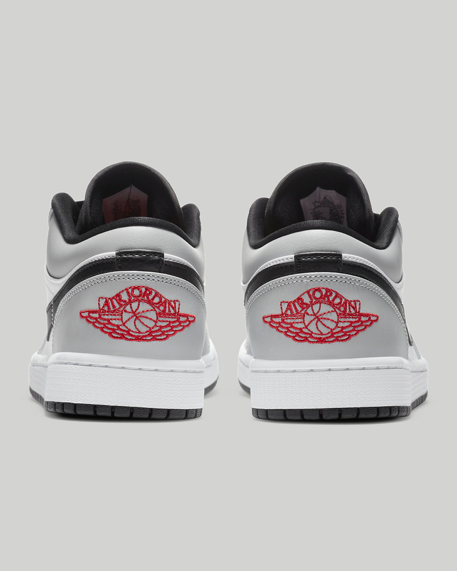 AIR JORDAN RETRO 1 LOW (SMOKE GREY)