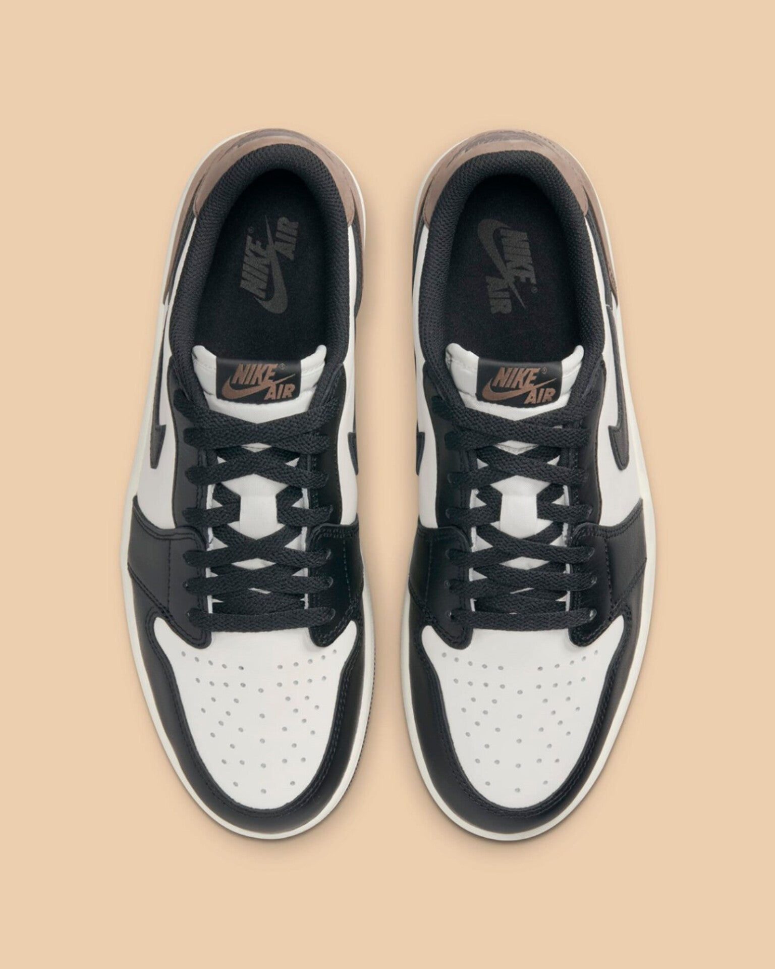 AIR JORDAN RETRO 1 LOW (MOCHA)