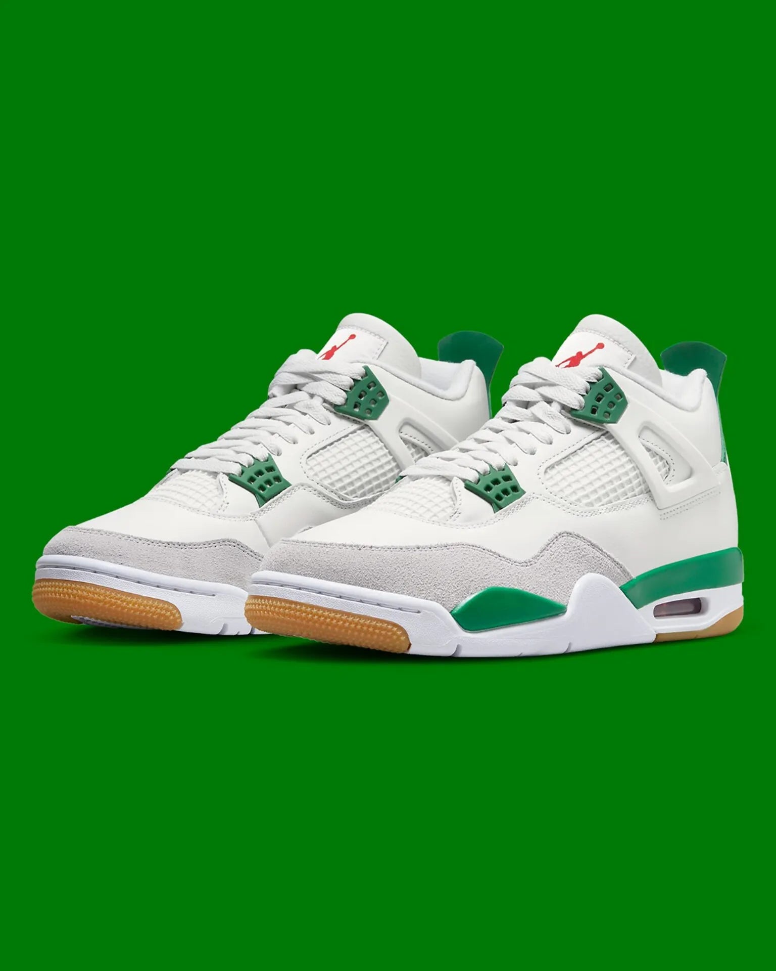 AIR JORDAN RETRO 4 (PINE GREEN)
