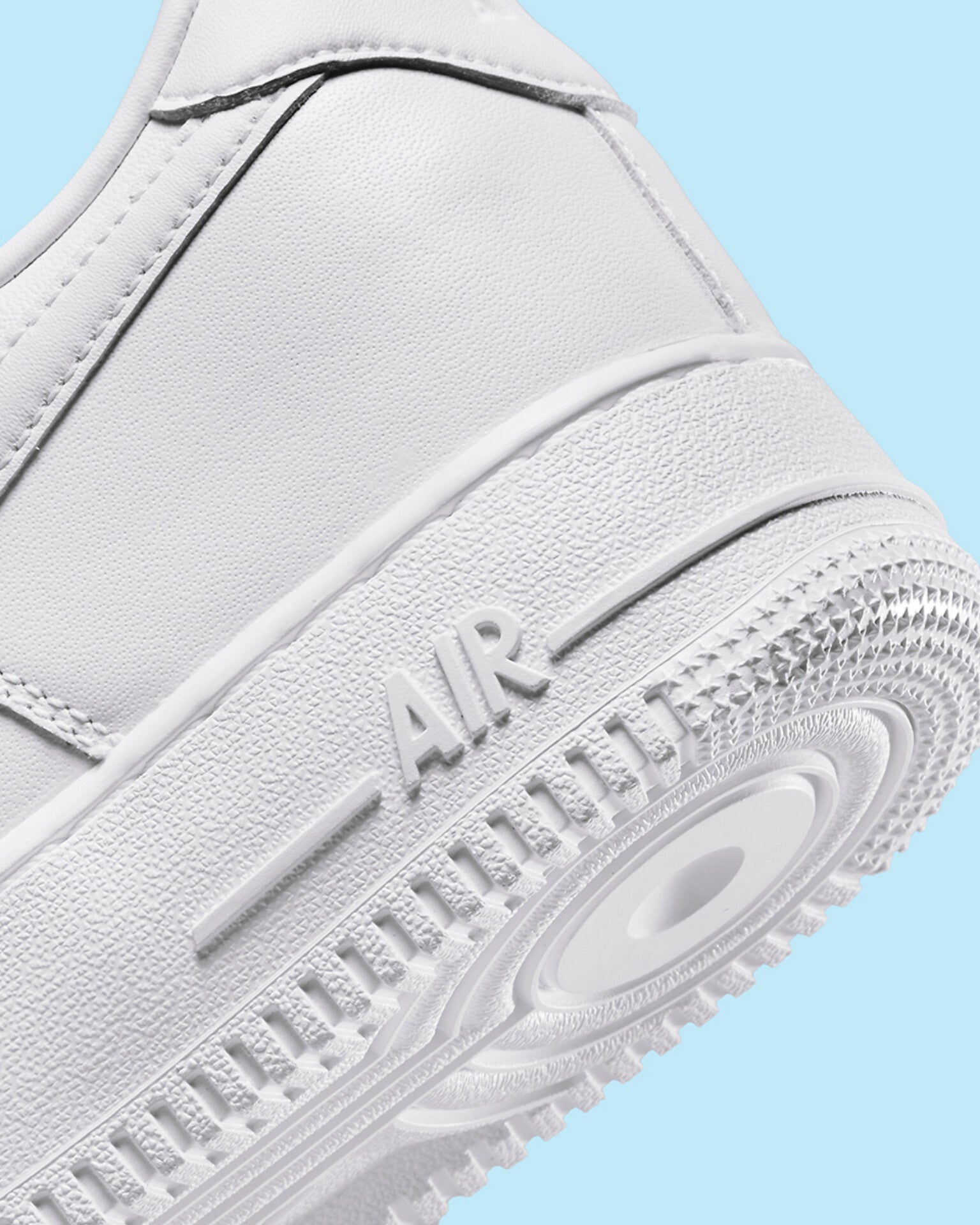 AIR FORCE 1 LOW (WHITE)