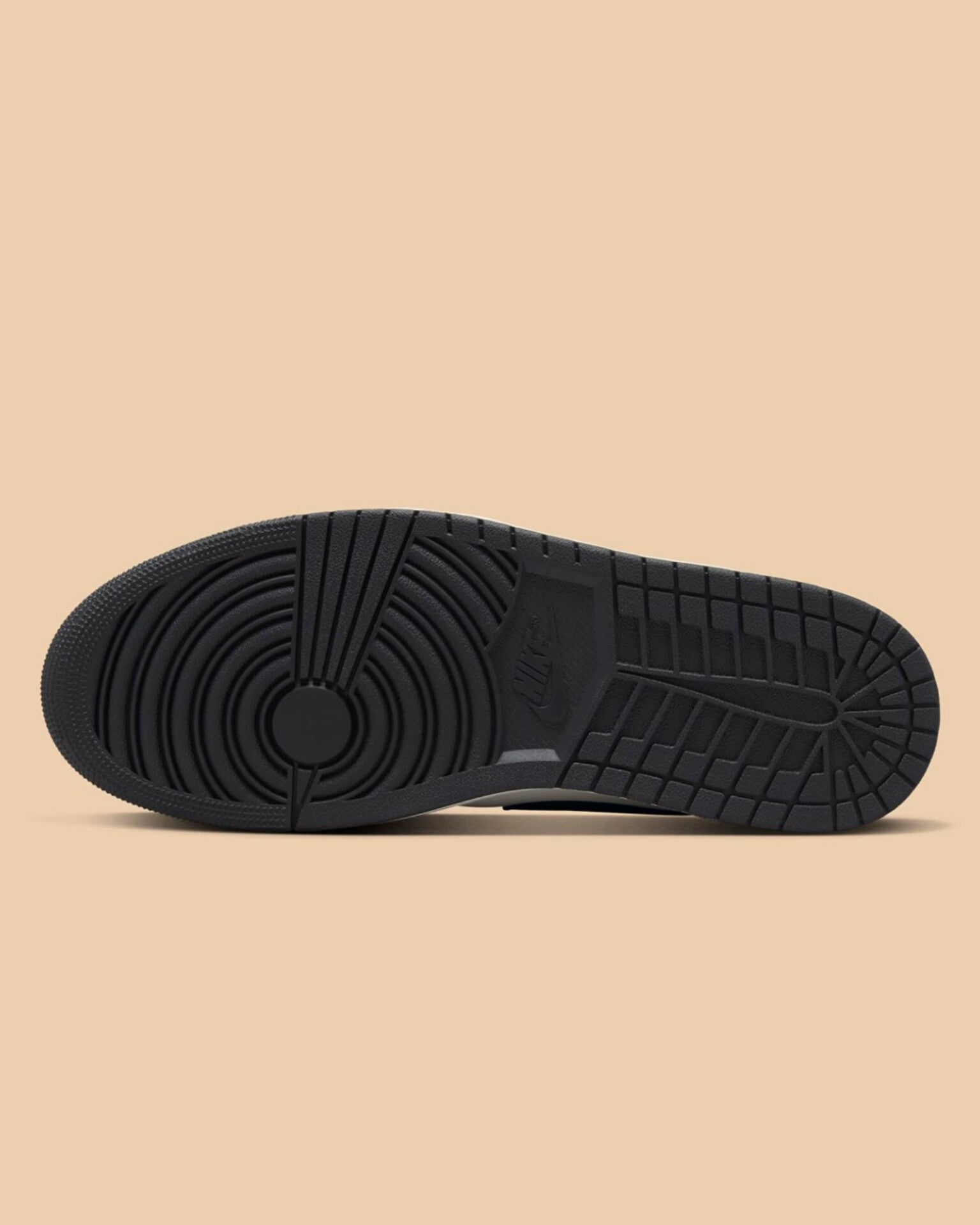 AIR JORDAN RETRO 1 LOW (MOCHA)