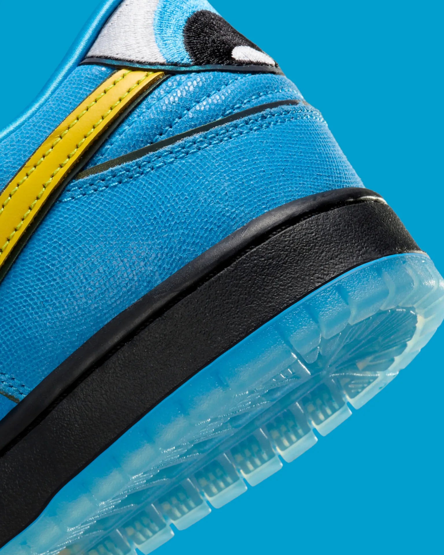 SB DUNK LOW (BUBBLES)