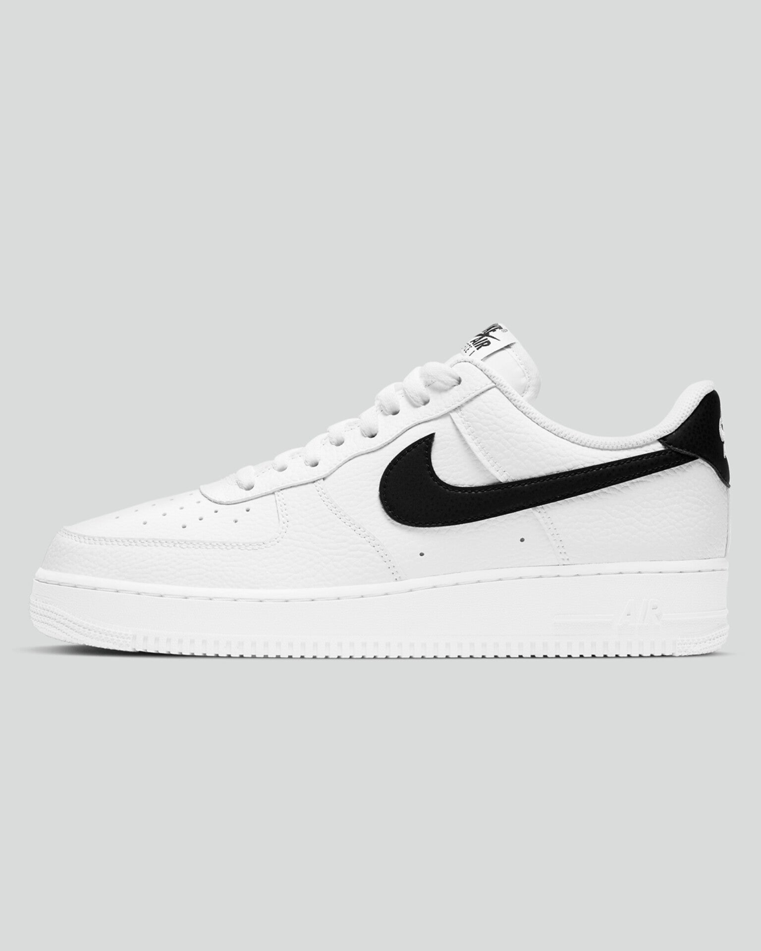 AIR FORCE 1 LOW (WHITE/BLACK)