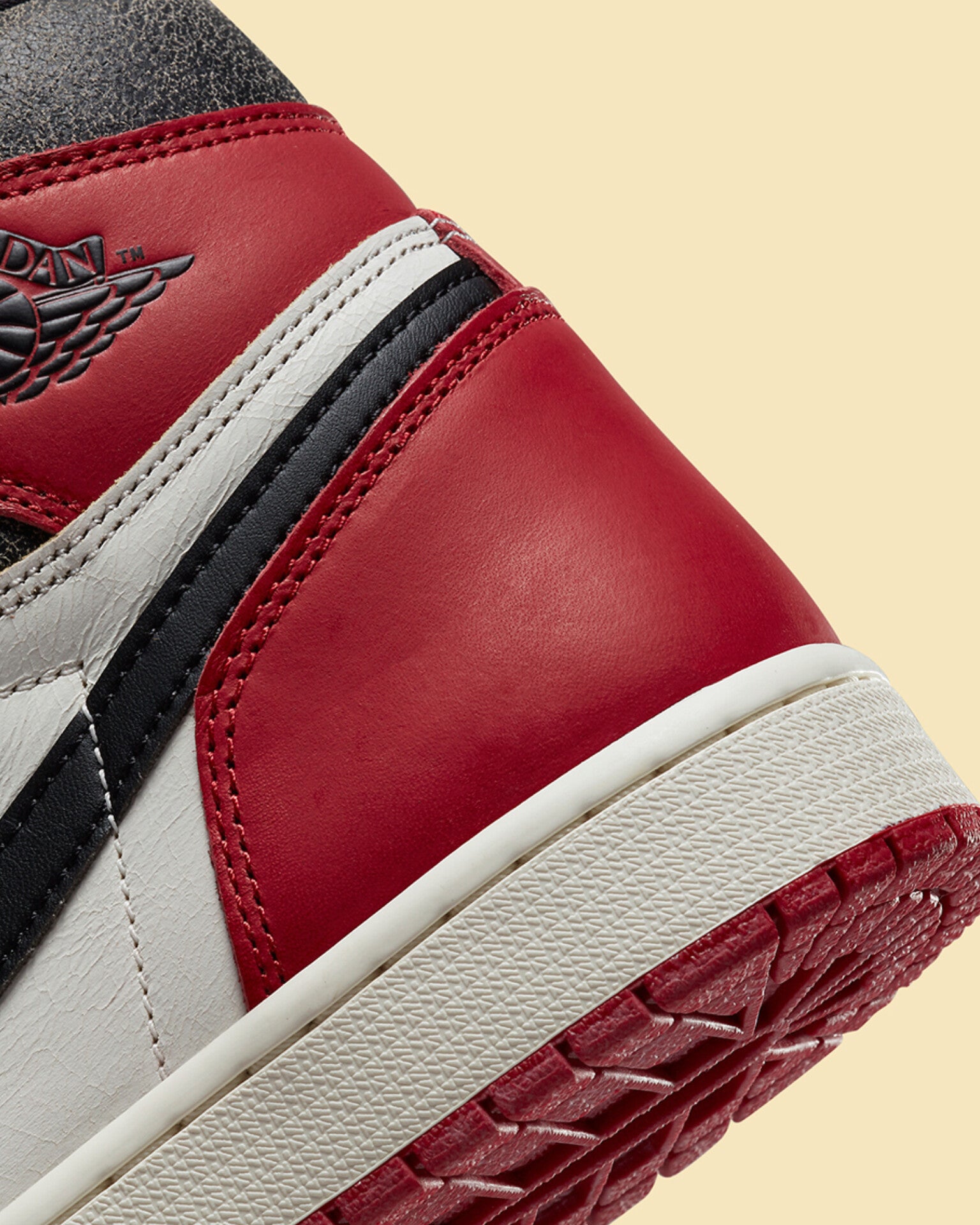 AIR JORDAN RETRO 1 HIGH (LOST&FOUND)